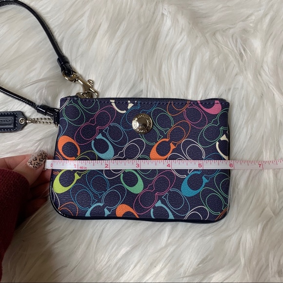 COACH WRISTLET - Picture 3 of 5